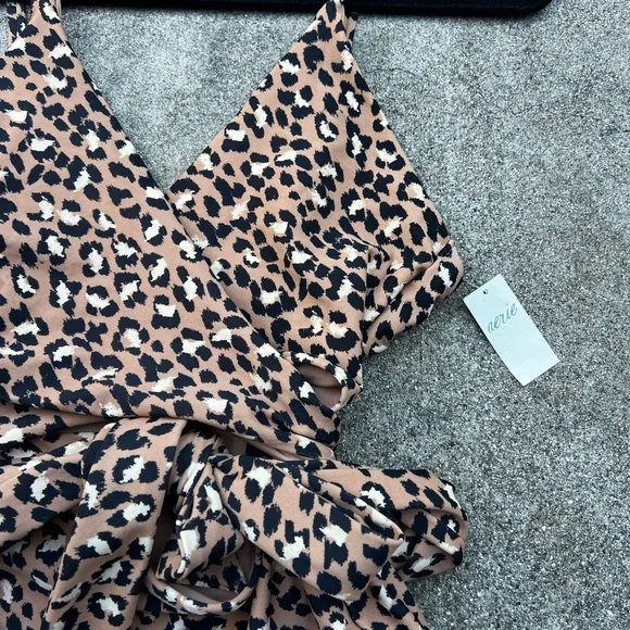 NEW Aerie Leopard Print Wrap One Piece Swimsuit Size L - Picture 7 of 11